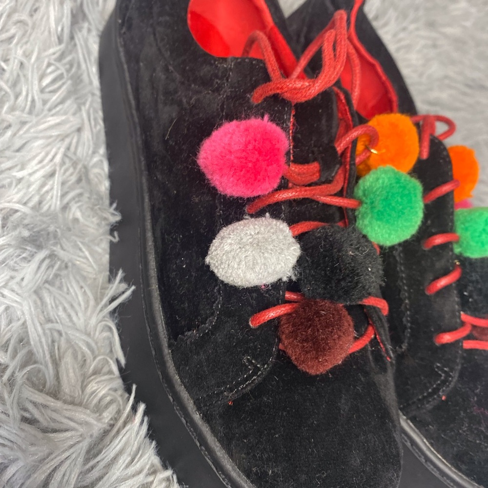 Colorful Puffball Black Platform Shoes